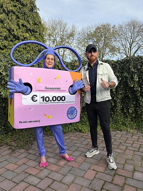 Lot of Happiness introduceert kleurrijke mascotte Winnie als nieuwe merkambassadeur