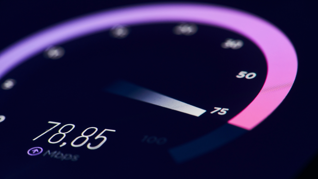 Nederlander betaalt voor snelheid die hij niet gebruikt; meer contracten met gigabit-internet in 2025