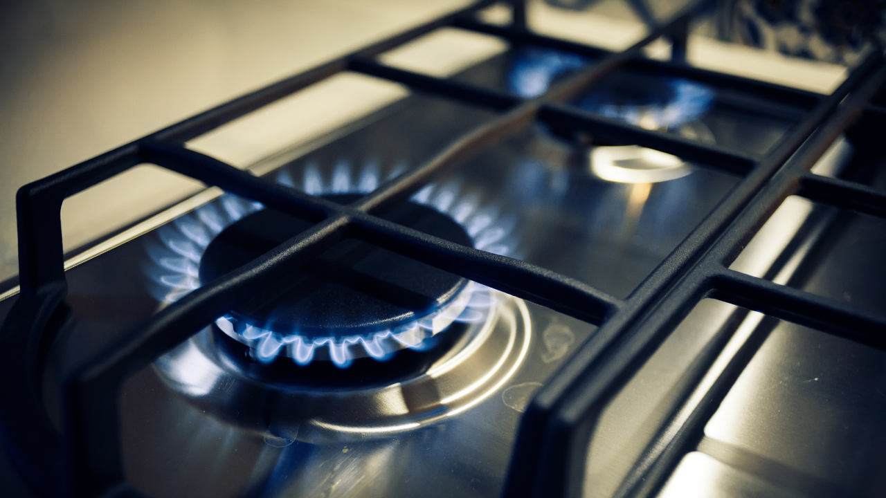 Gasprijs stijgt 35% na aanvallen; 96% van de overstappers kiest voor vast energiecontract