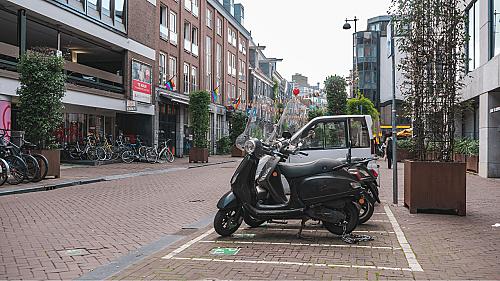 Student betaalt tot € 2.500,- per jaar voor scooterverzekering: jaarpremie soms gelijk aan aanschaf