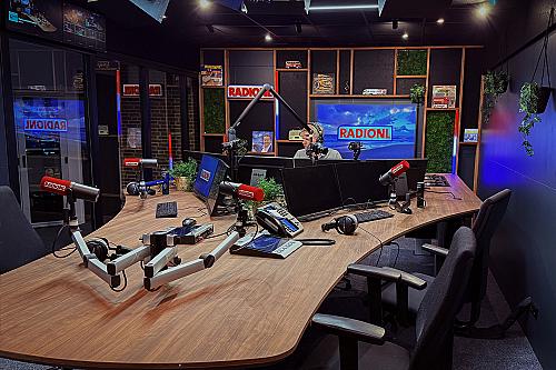 Nieuwe radiostudio van RADIONL officieel in gebruik