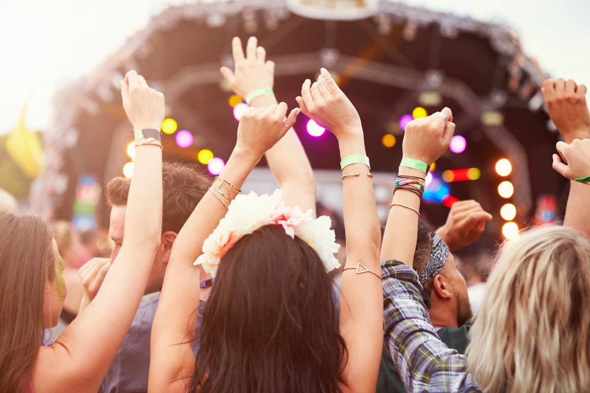 Dancefestivalmarkt onder druk